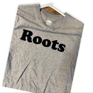 Roots Grey T Shirt xS with Black felt Roots Logo on front